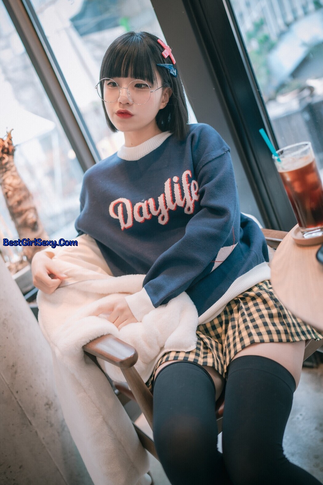 DJAWA Jeong Jenny 정제니 – Daylife In Sacramento A