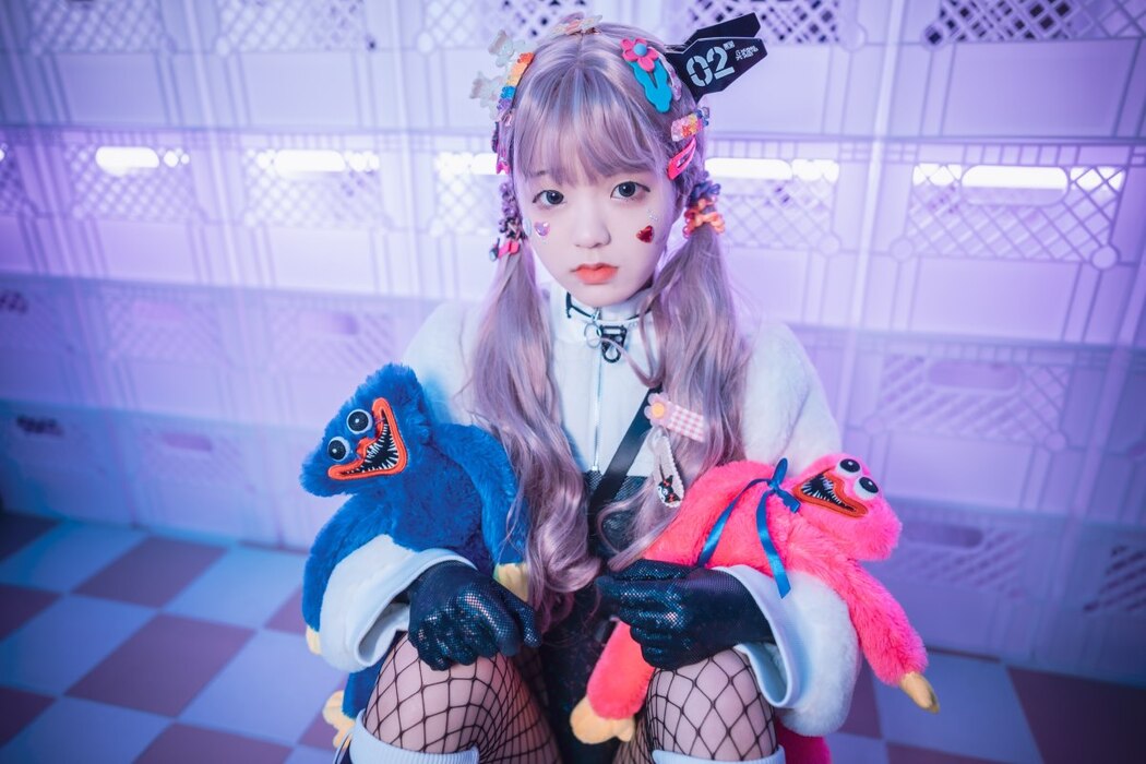 DJAWA Jeong Jenny 정제니 – Androlita