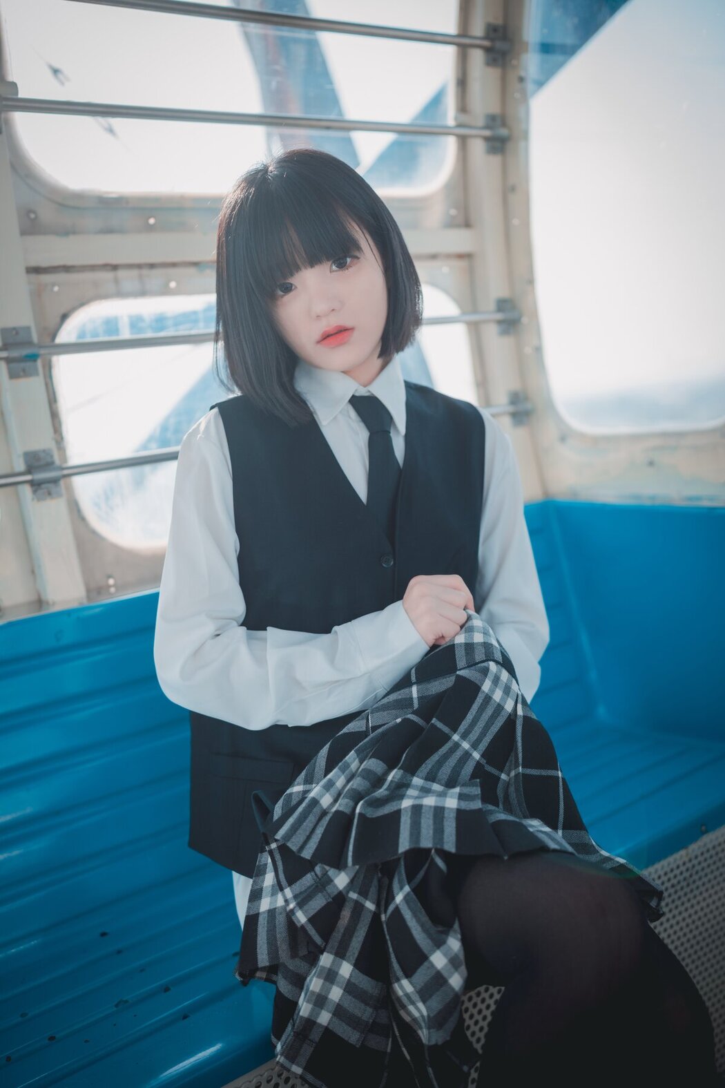 DJAWA Jeong Jenny 정제니 – Theme Park Girl A