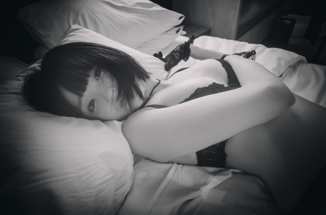 DJAWA Jeong Jenny 정제니 – Blanc Et Noir Jenny S.Ver
