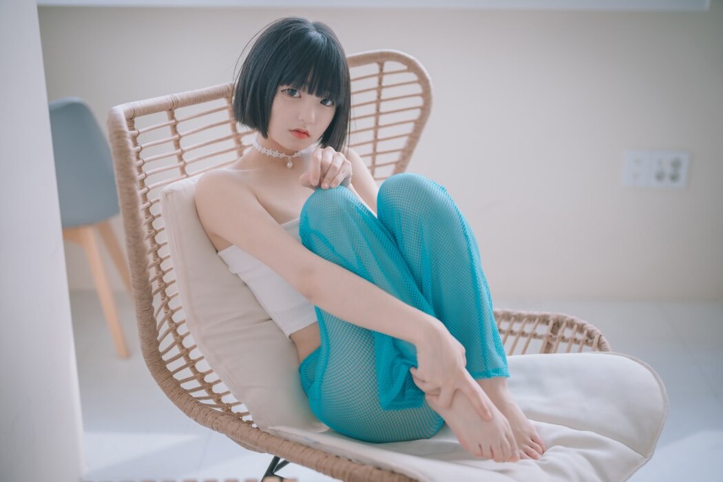 DJAWA Jeong Jenny 정제니 – A Drowsy Day S.Ver