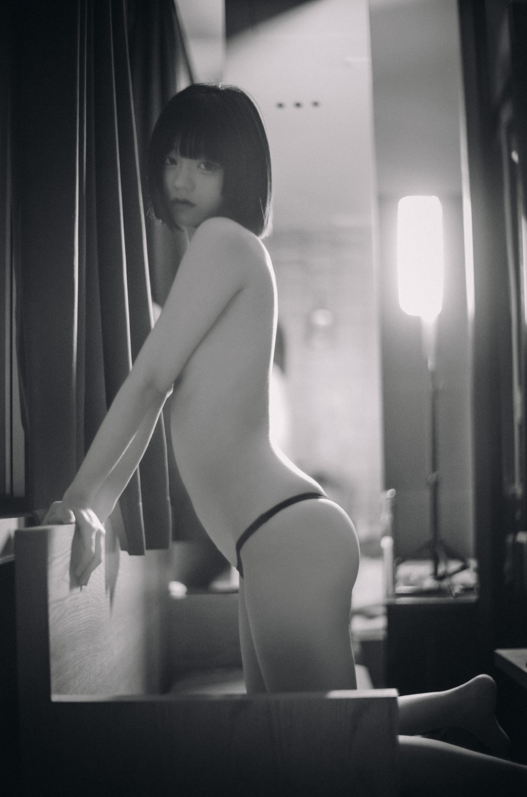 DJAWA Jeong Jenny 정제니 – Blanc Et Noir Jenny S.Ver