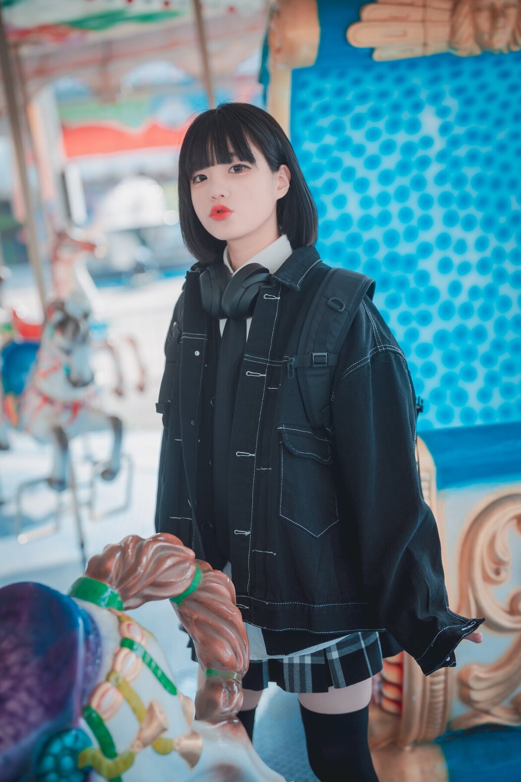 DJAWA Jeong Jenny 정제니 – Theme Park Girl A