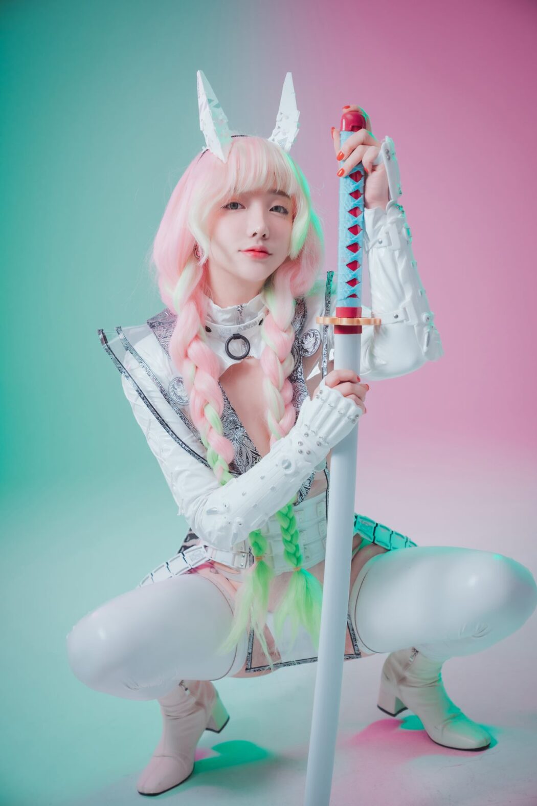 DJAWA Son Ye-Eun 손예은 Cyber Hunter Mitsuri