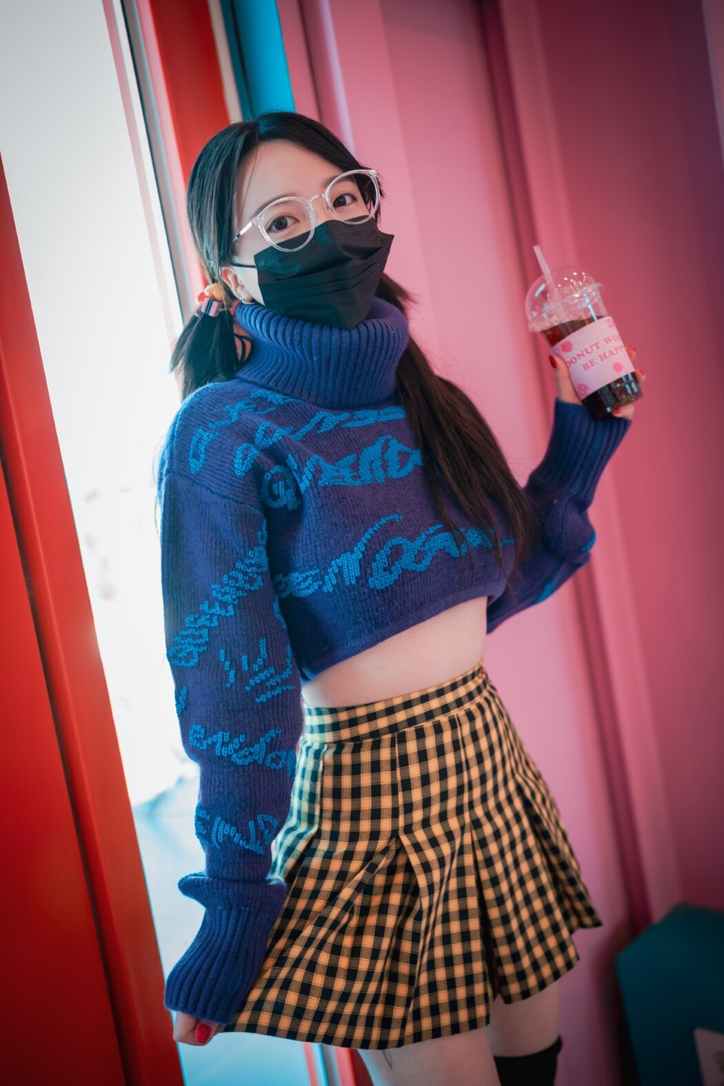 DJAWA Son Ye-Eun 손예은 – Early Spring Walk In March Vol.2 S.Ver A