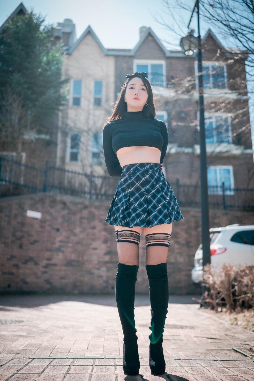 DJAWA Son Ye-Eun 손예은 – Early Spring Walk In March Vol.2 S.Ver B