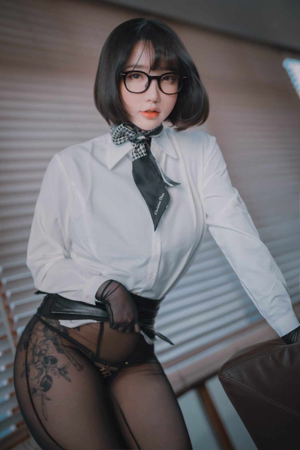 DJAWA Son Ye-Eun 손예은 Naughty Supervisor