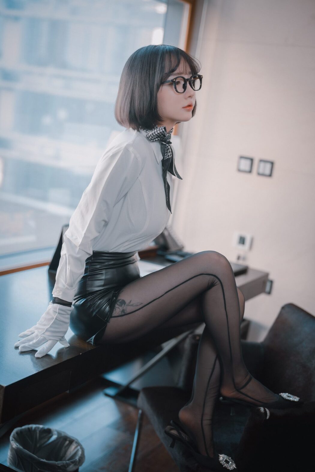 DJAWA Son Ye-Eun 손예은 Naughty Supervisor