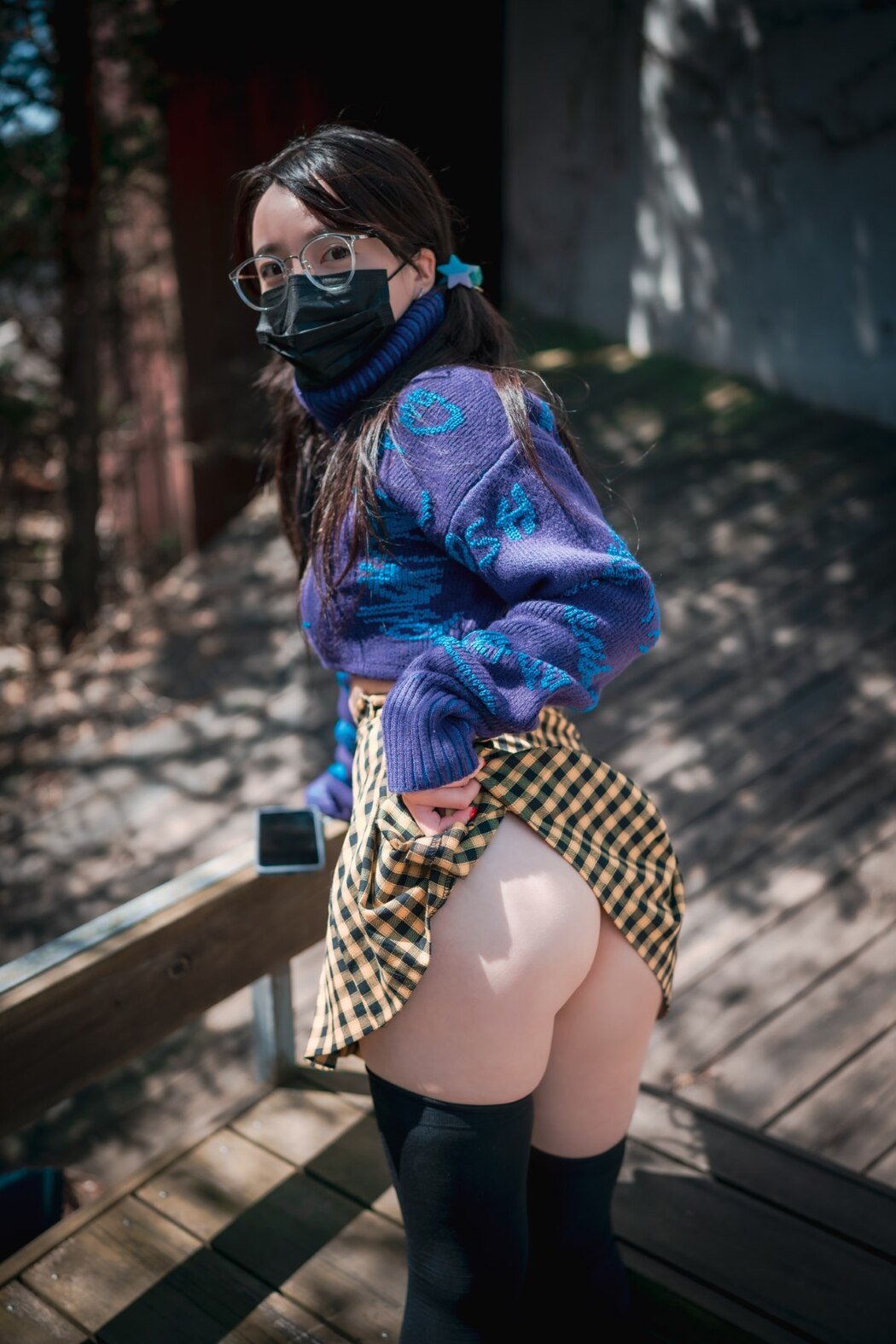 DJAWA Son Ye-Eun 손예은 – Early Spring Walk In March Vol.2 S.Ver A