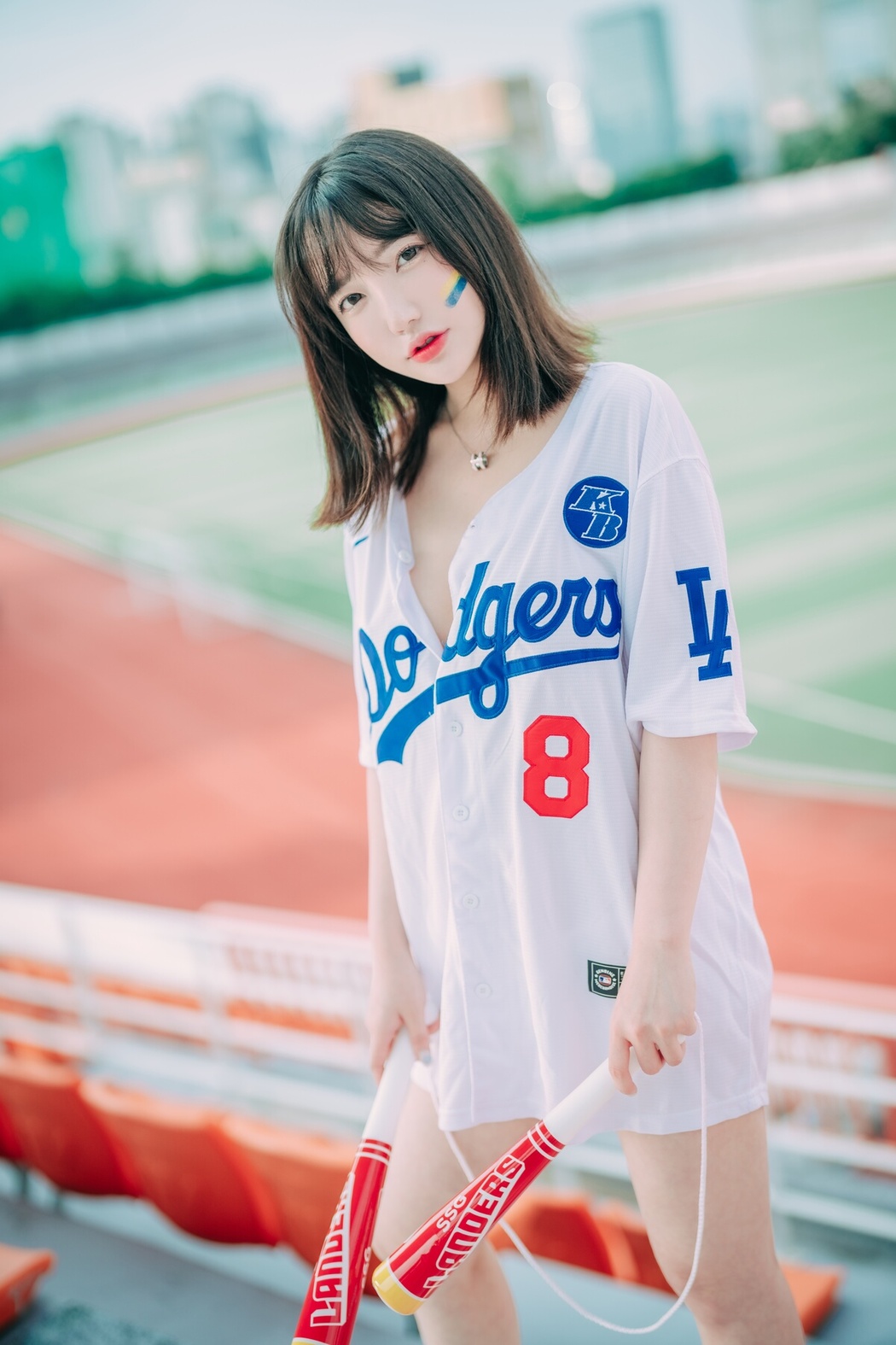 DJAWA Son Ye-Eun 손예은 – Cheer Up In The Summer A
