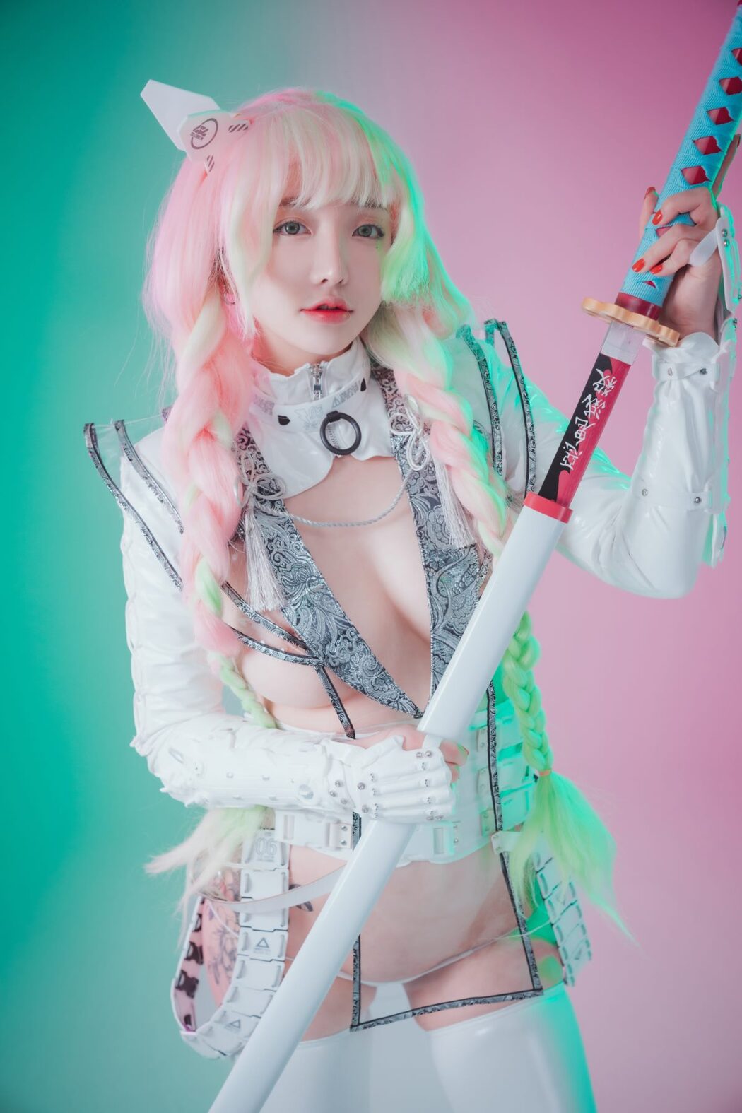 DJAWA Son Ye-Eun 손예은 Cyber Hunter Mitsuri