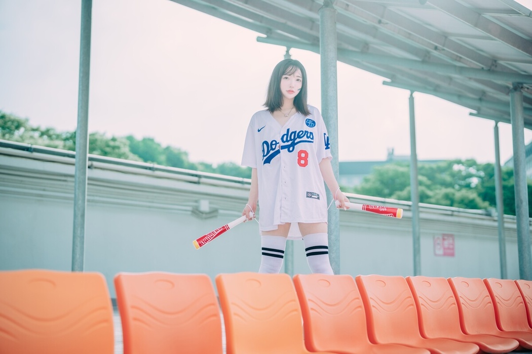 DJAWA Son Ye-Eun 손예은 – Cheer Up In The Summer B