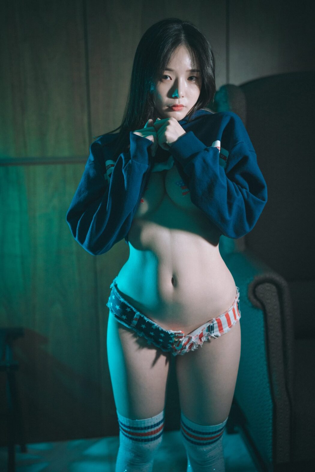 DJAWA Pia 피아 The Stars and Stripes