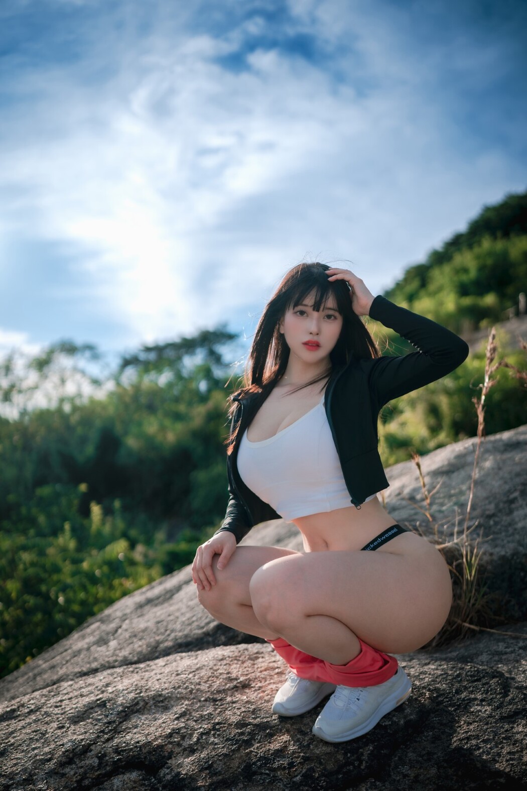 DJAWA ZziZzi – Naughty Trekking 2nd Course S.Ver