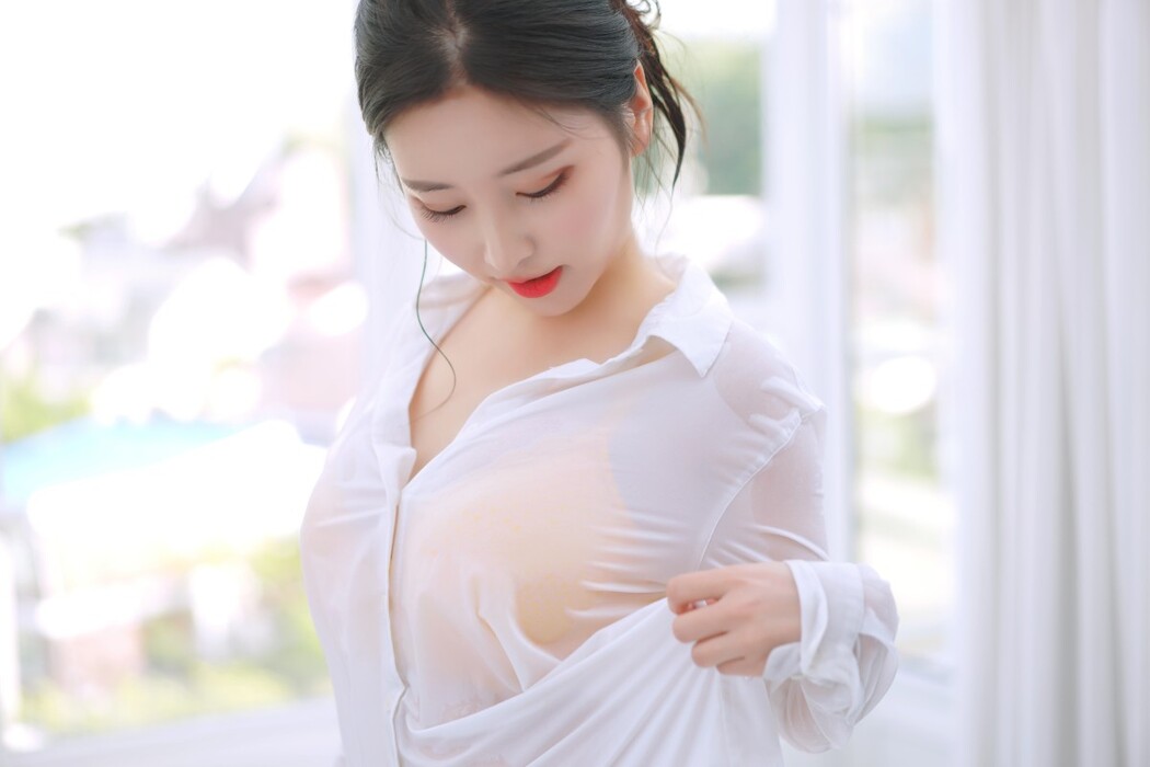 Pink Forest Vol.1 Sunny Side Kim Na Jung