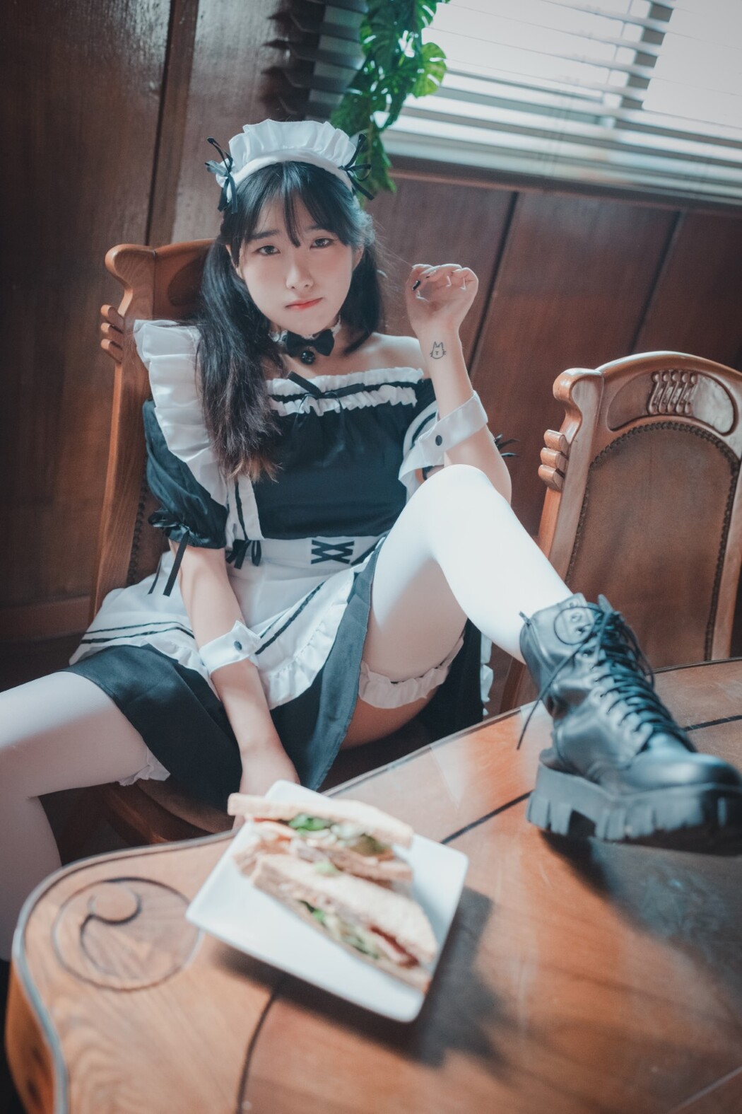 DJAWA Sonson Maid Mansion Nº6