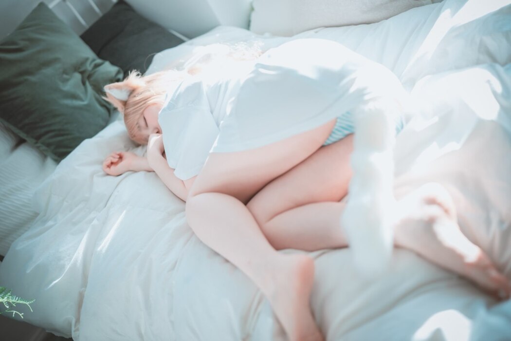 DJAWA Yeri – My Cat is a Kawaii Girl A