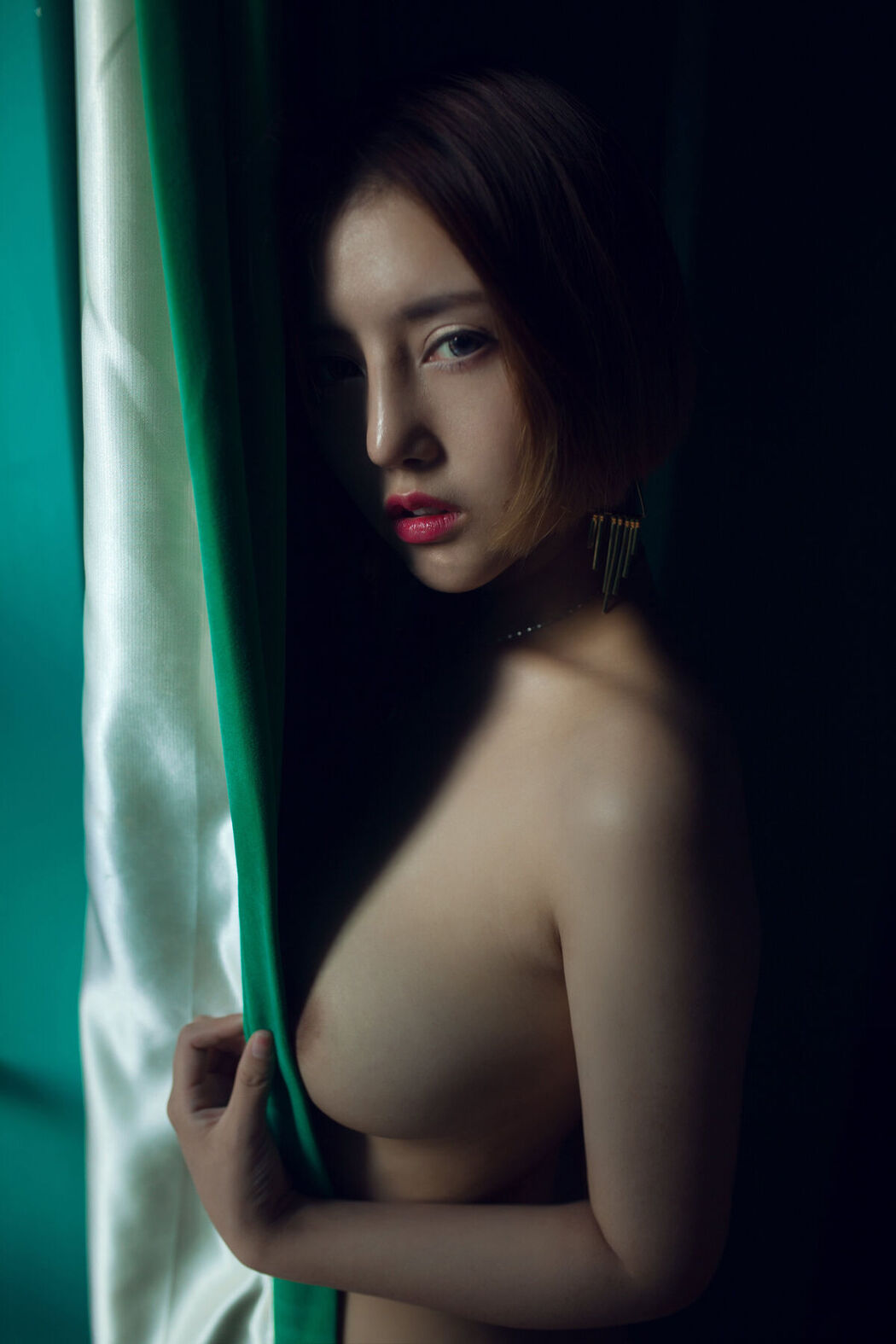 L.P.VISION Photography – 摄影大神 尺度艺术人体写真14套合集 Part11 (62P)