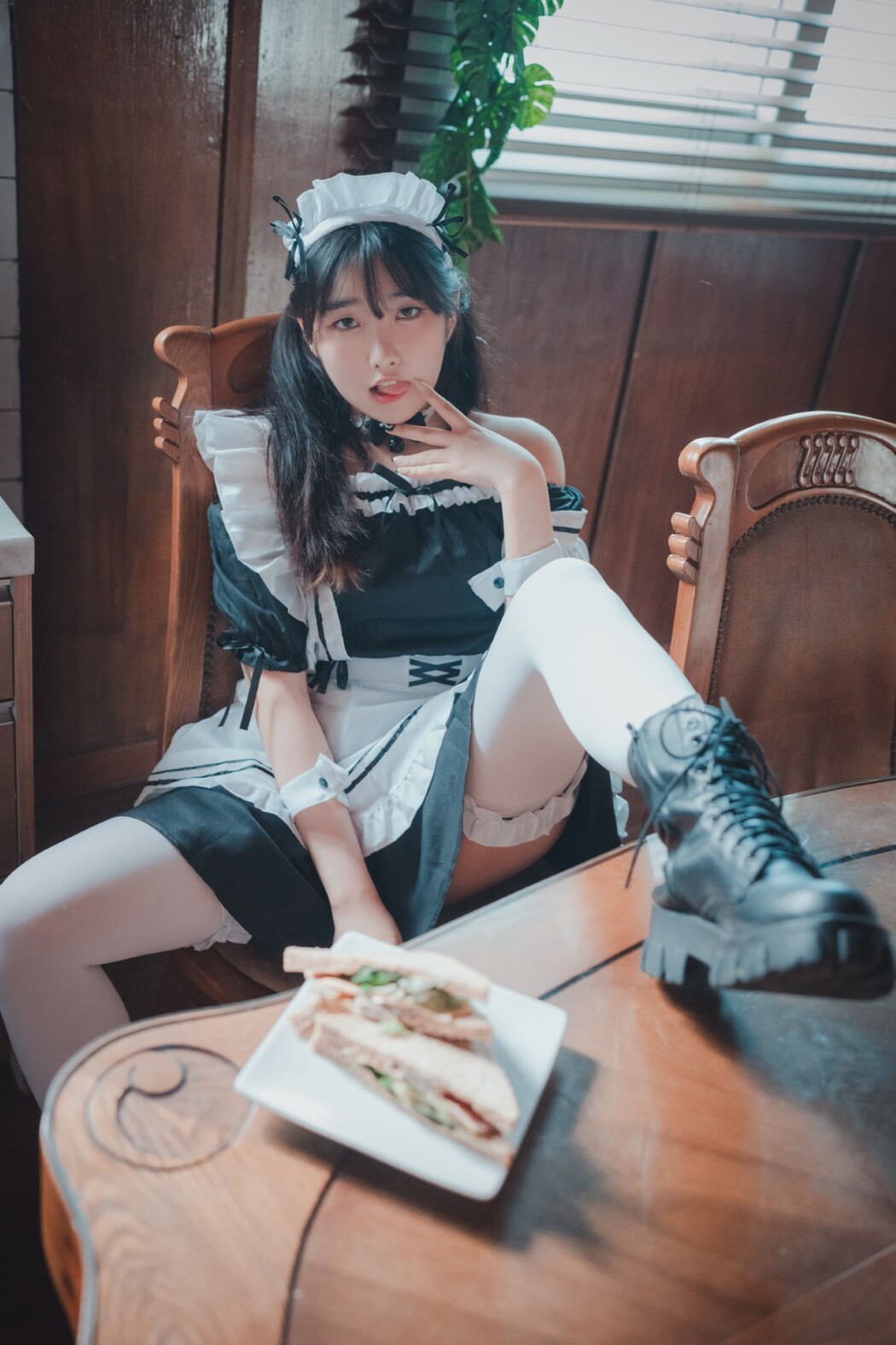 DJAWA Sonson Maid Mansion Nº6