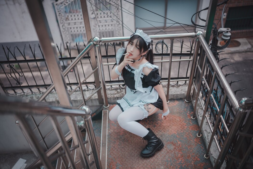 DJAWA Sonson Maid Mansion Nº6