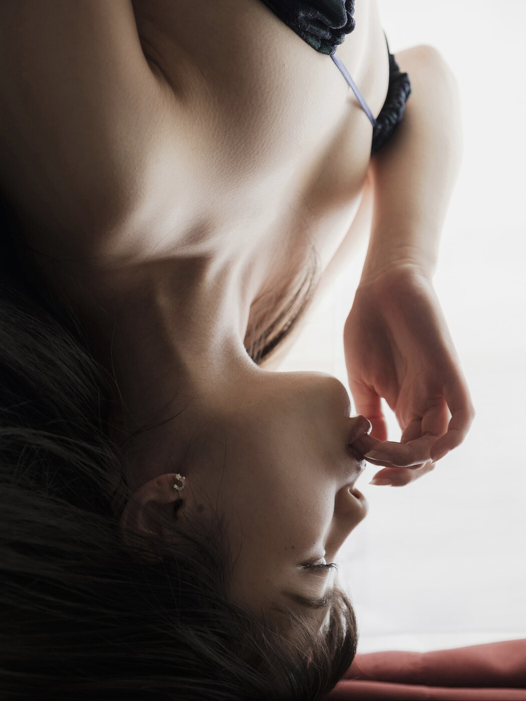 SenaAmane 天音汐那, Evolved Gravure 写真集 『クチビルに触れて vol.4』 Set.01