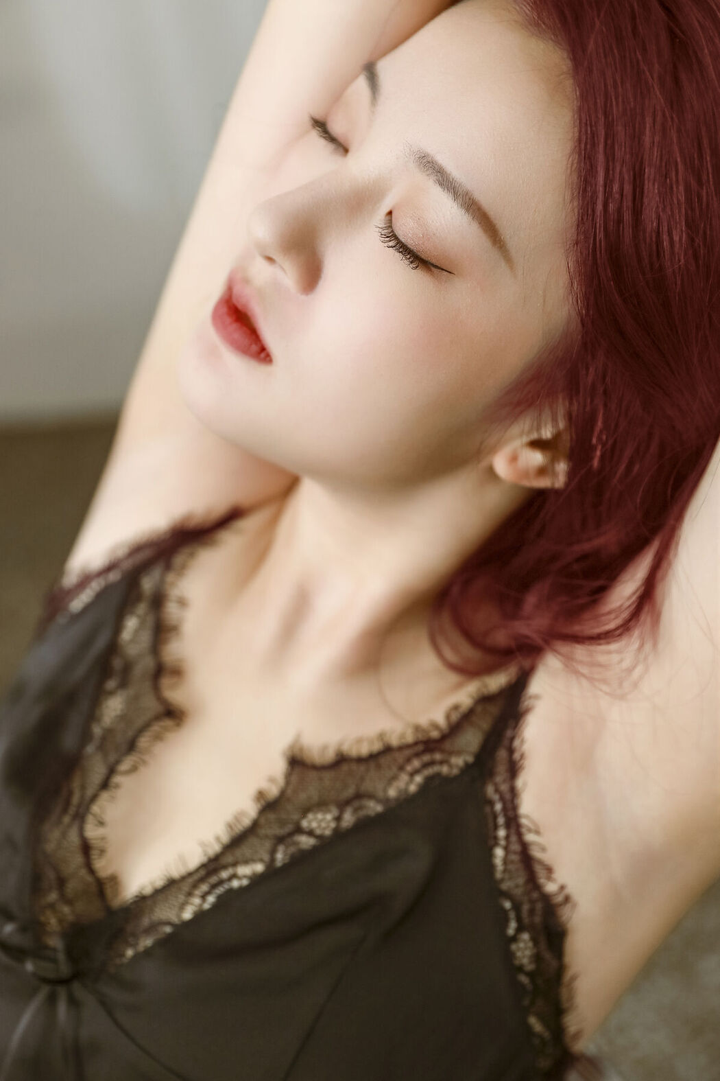 YiTuYu艺图语 Vol.8161 斐贤 (18P)