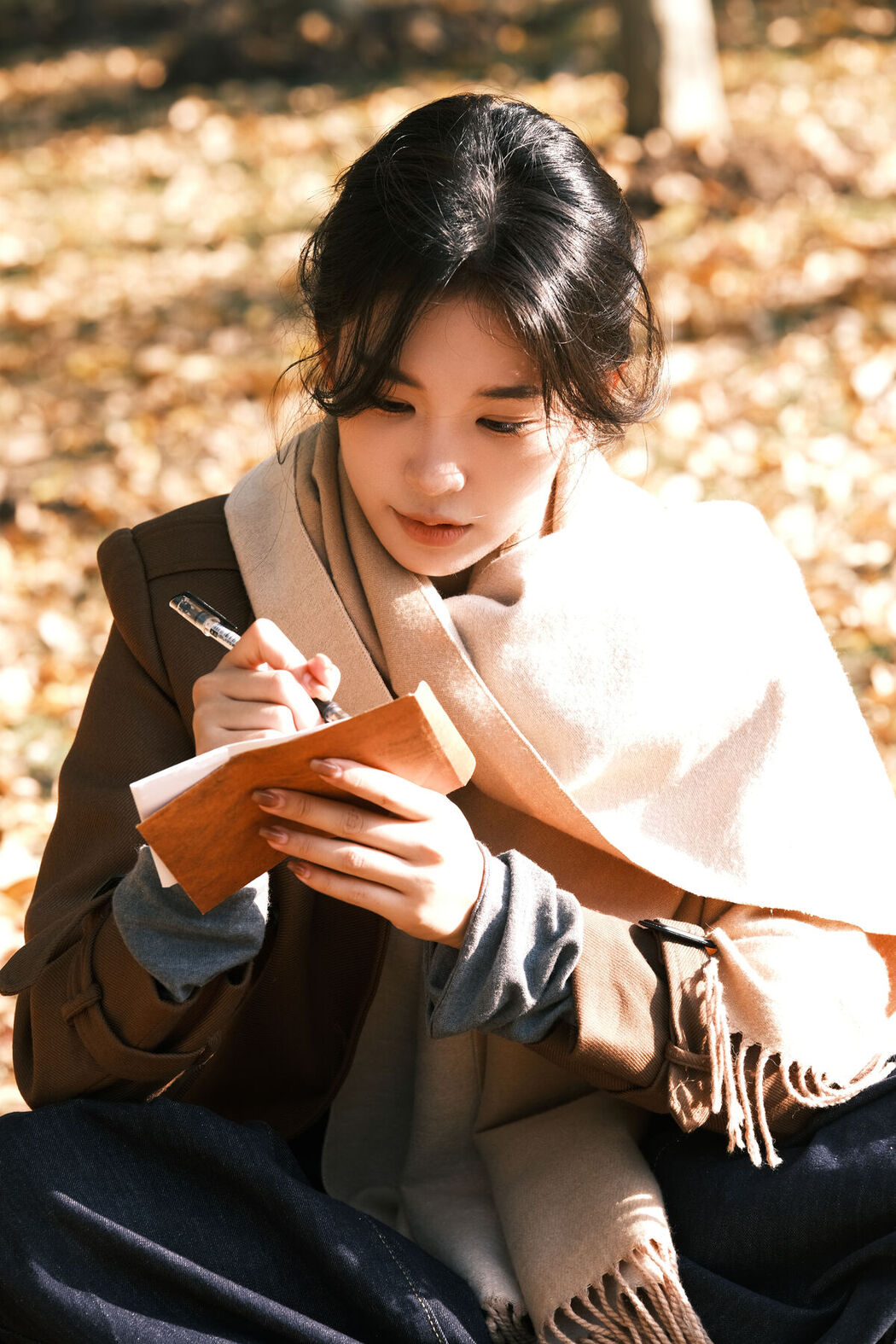 YiTuYu艺图语 Vol.8163 小纸Jx_ (28P)