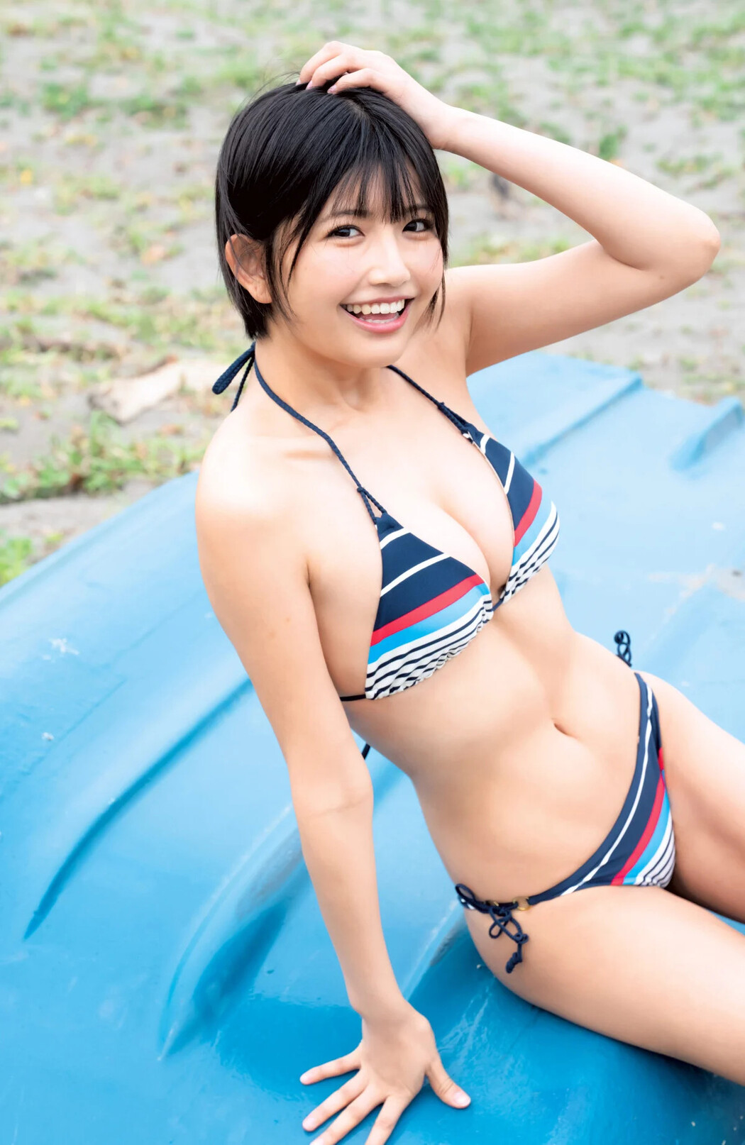 Ami Minami 南あみ, Young Jump 2025 No.32 (ヤングジャンプ 2025年32号)