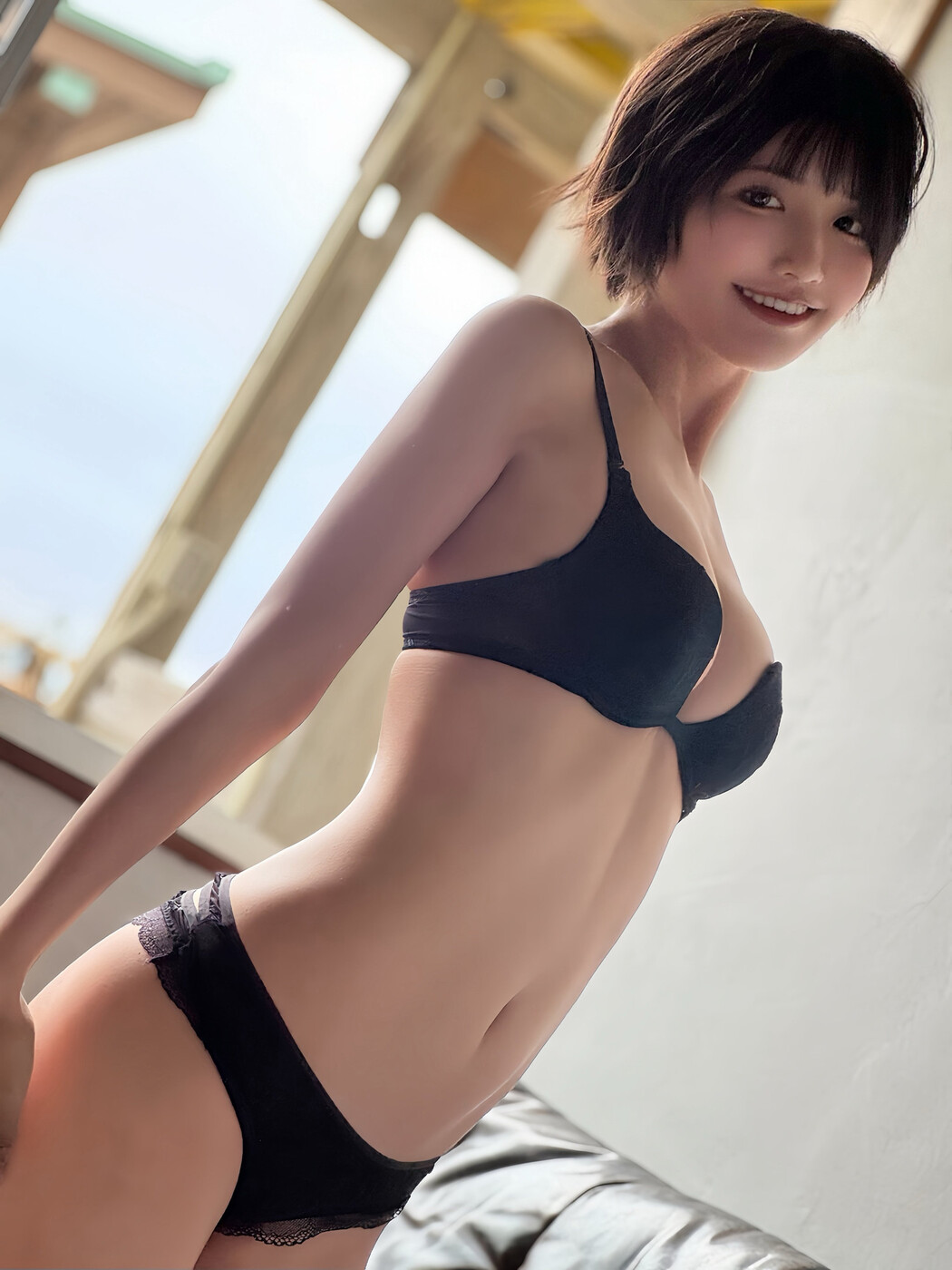 Ami Minami 南あみ, Young Jump 2025 No.32 (ヤングジャンプ 2025年32号)
