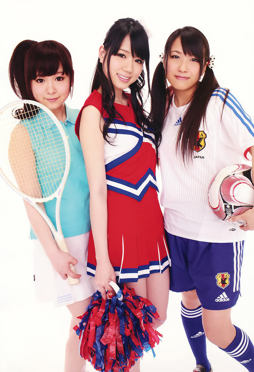 Rina Koike 小池里奈, Young Animal 2011 No.12 (ヤングアニマル 2011年12号)