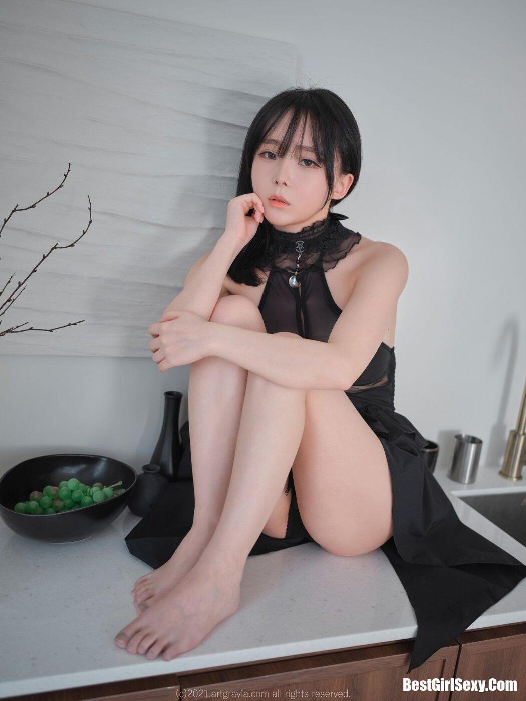 ARTGRAVIA VOL.243 Ming Sunha