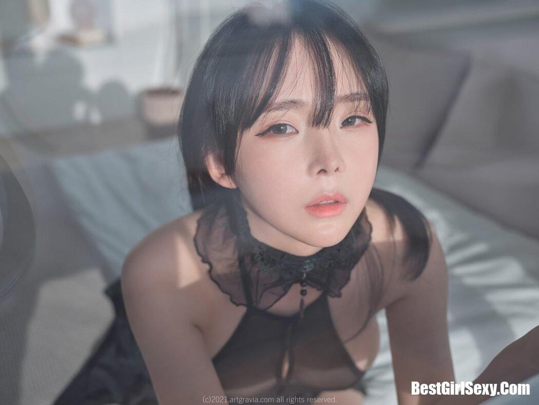 ARTGRAVIA VOL.243 Ming Sunha