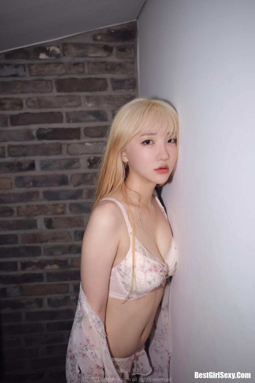 ArtGravia Vol.252 Son Ye-Eun