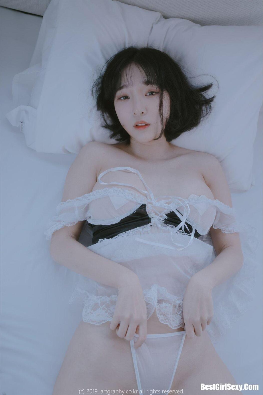 ARTGRAVIA VOL69 Kang In Kyung