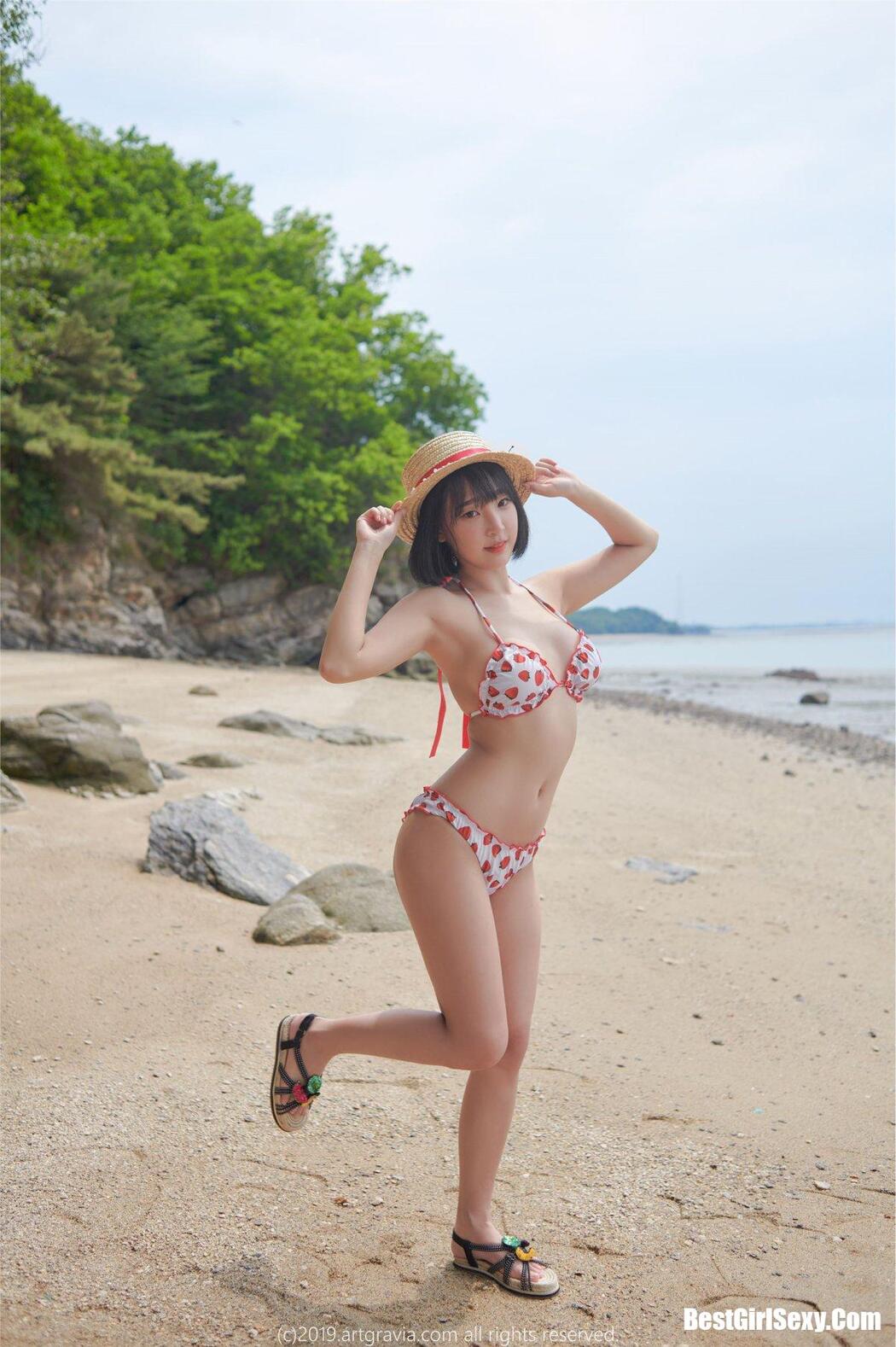 ARTGRAVIA VOL94 Kang In Kyung