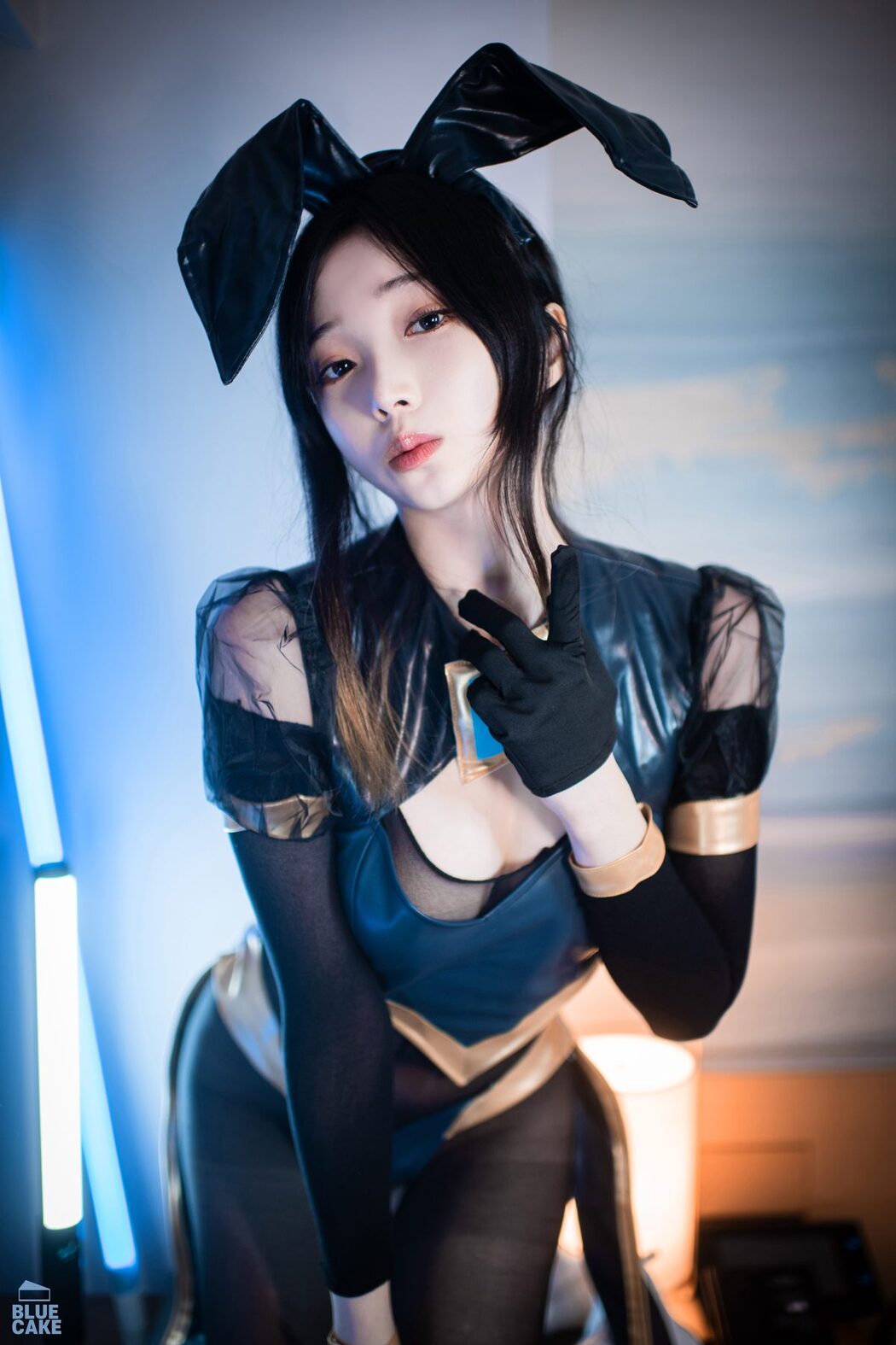 BLUECAKE Bambi 보미 – Camille Code Name BUNNY