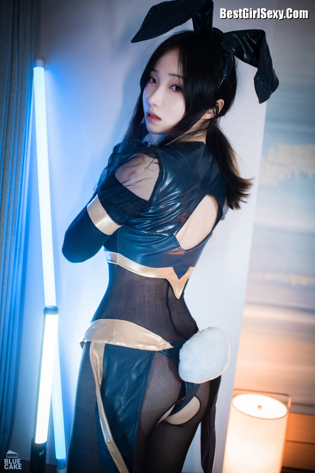 BLUECAKE Bambi 보미 – Camille Code Name BUNNY