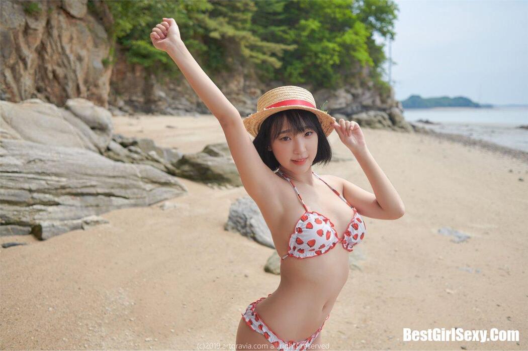 ARTGRAVIA VOL94 Kang In Kyung