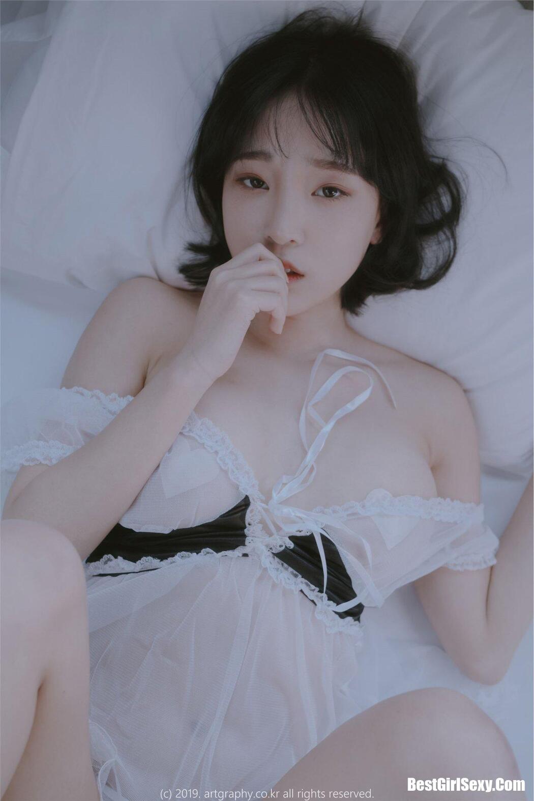 ARTGRAVIA VOL69 Kang In Kyung