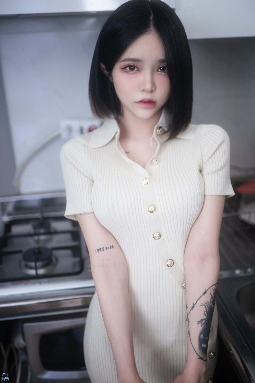BLUECAKE Hikari – CUM A