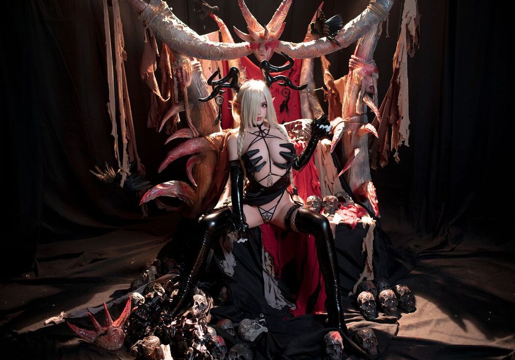 Coser@Bangni邦尼 – 尾张 (82P)