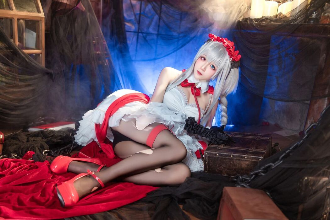 Coser@Tomoyo酱 &#8211; 碧蓝航线 埃尔宾小红帽 (31P)