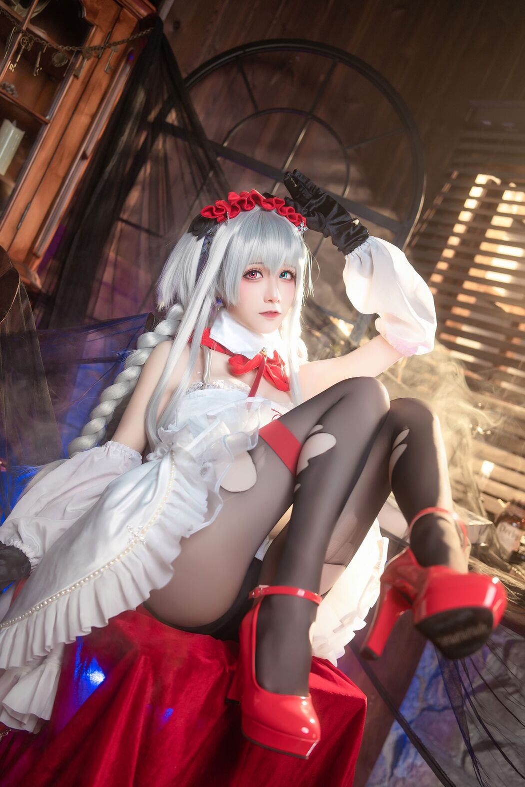 Coser@Tomoyo酱 – 碧蓝航线 埃尔宾小红帽 (31P)