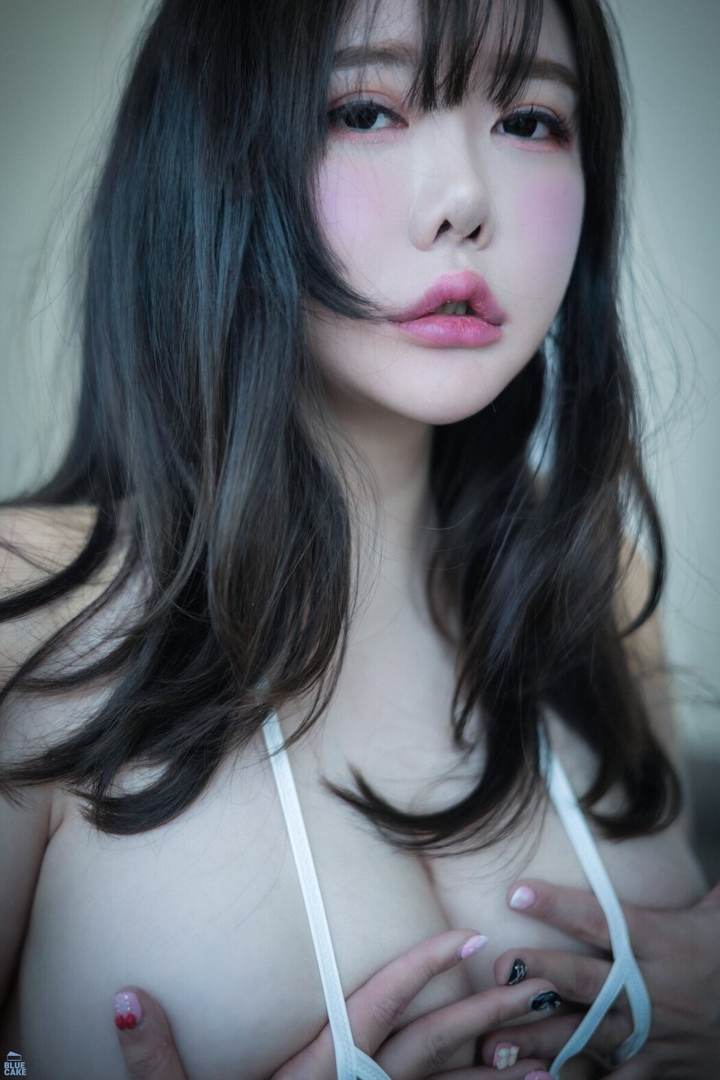 BLUECAKE SUA 지수아 – Vol.05 Nude Bikini White RED