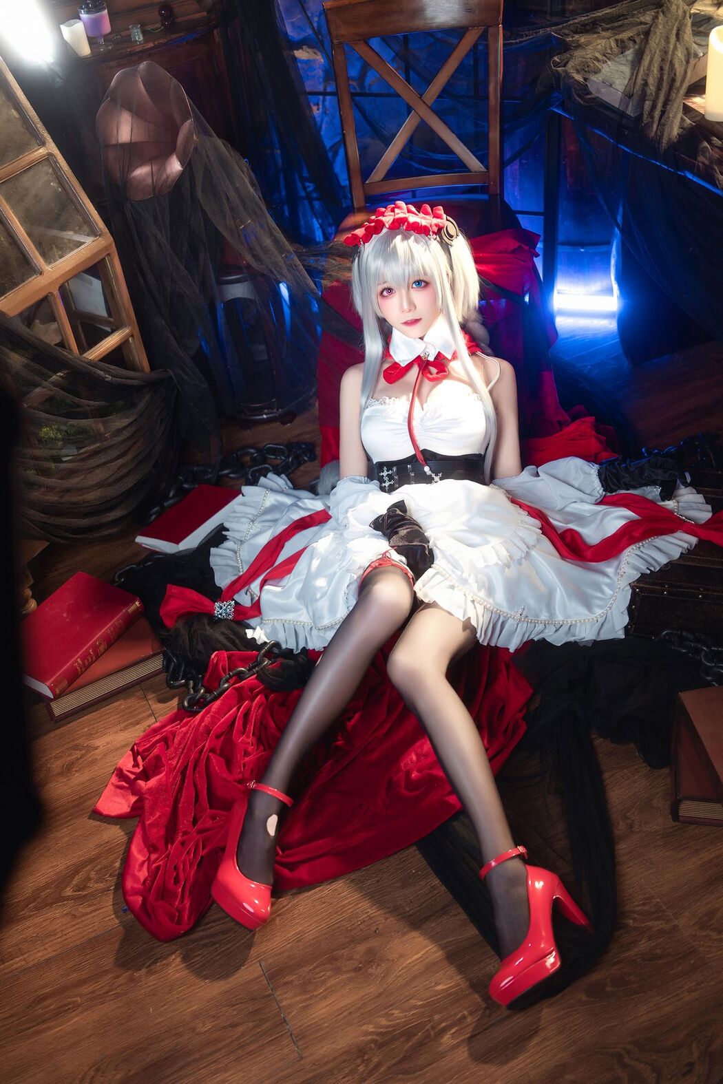 Coser@Tomoyo酱 &#8211; 碧蓝航线 埃尔宾小红帽 (31P)