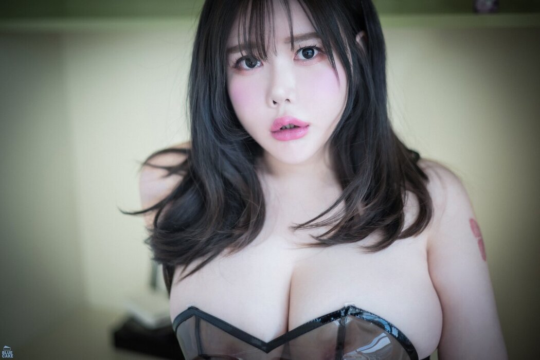 BLUECAKE SUA 지수아 – Vol.05 Nude Bikini Black RED