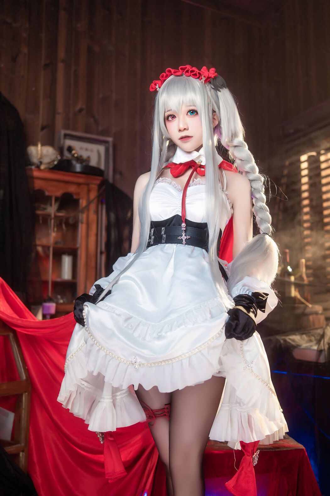 Coser@Tomoyo酱 &#8211; 碧蓝航线 埃尔宾小红帽 (31P)