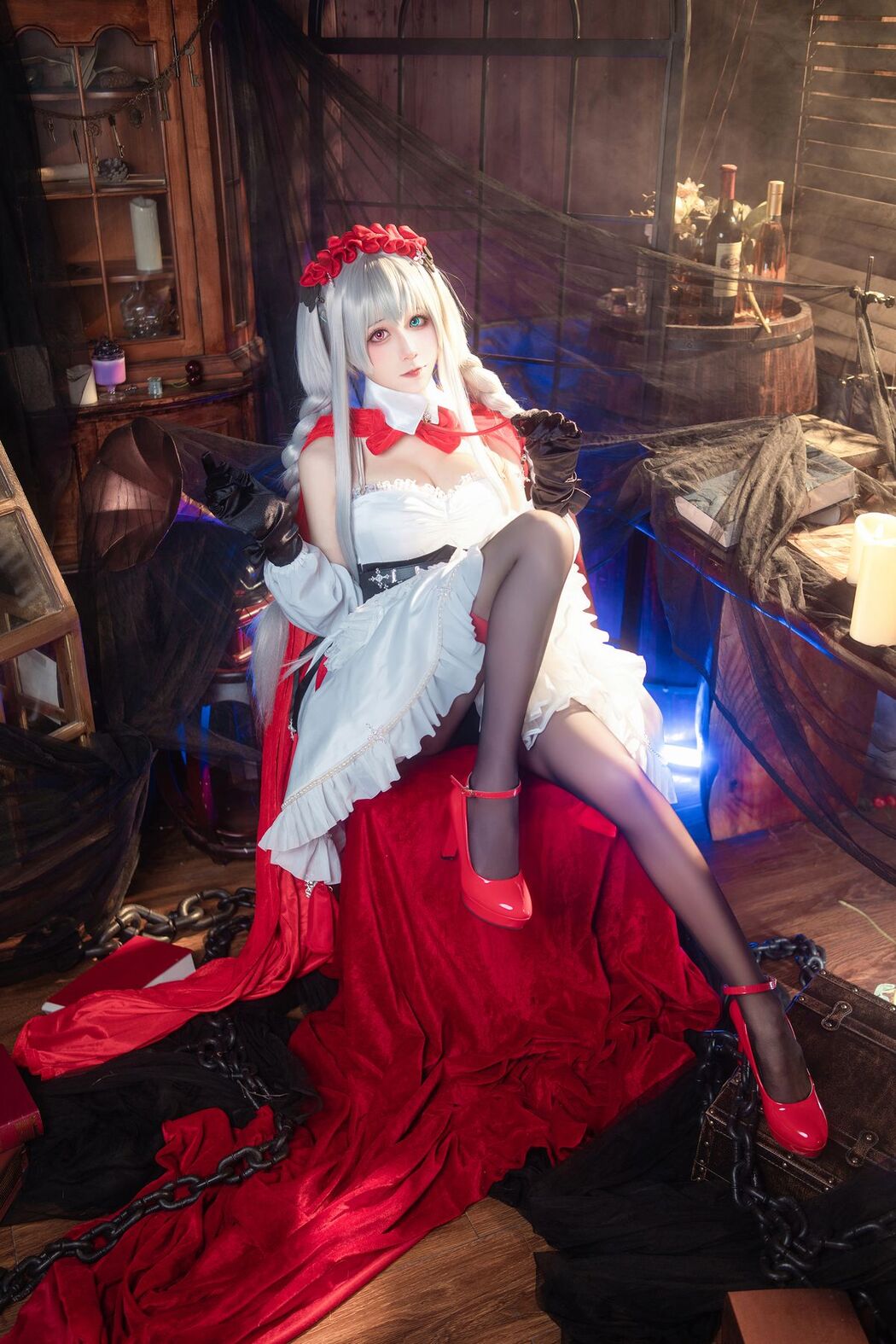 Coser@Tomoyo酱 – 碧蓝航线 埃尔宾小红帽 (31P)