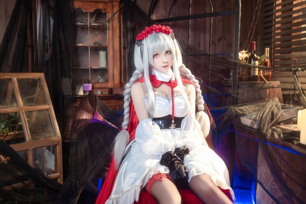 Coser@Tomoyo酱 – 碧蓝航线 埃尔宾小红帽 (31P)