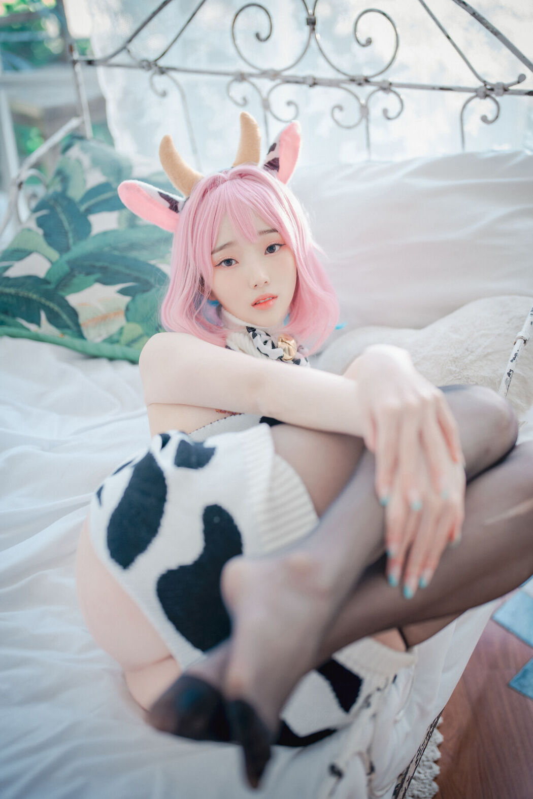 DJAWA Bambi 밤비 – Riamus Celebrating The Year Of The Cow